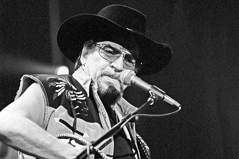 The Life and Tragic Ending of Waylon Jennings